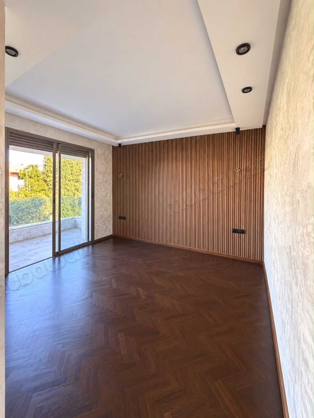 Villa de luxe à louer à Dar Bouazza. 3 chambres. Fenêtres double vitrage et chauffage central