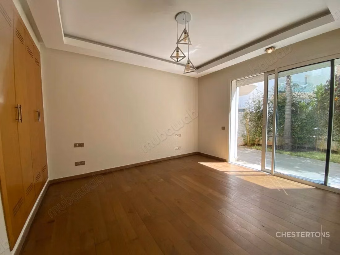 Superbe rez de jardin 2 chambres à louer à l'OrangeraieSouissi