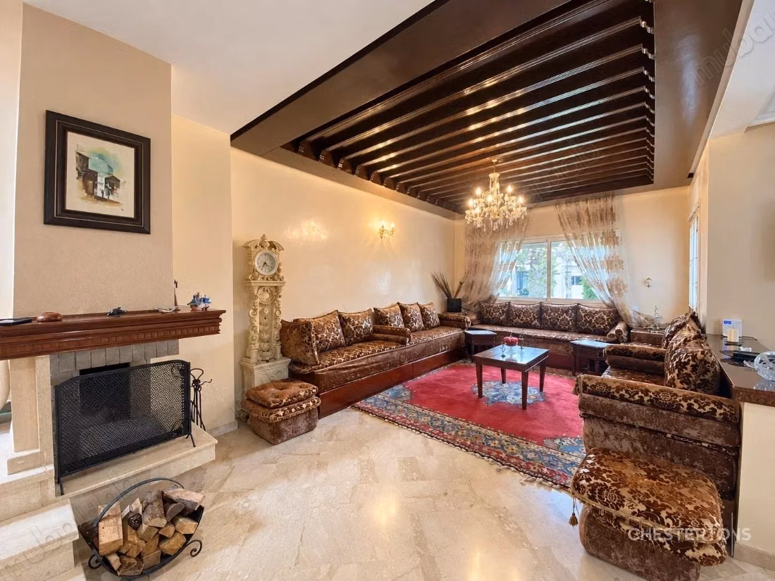 Triplex meublé à louer à Harhoura, Résidence avec piscine