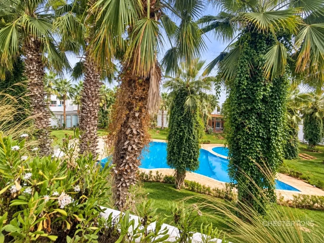 Triplex meublé à louer à Harhoura, Résidence avec piscine