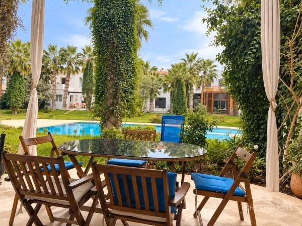 Furnished Triplex for Rent in Harhoura, Residence with Pool