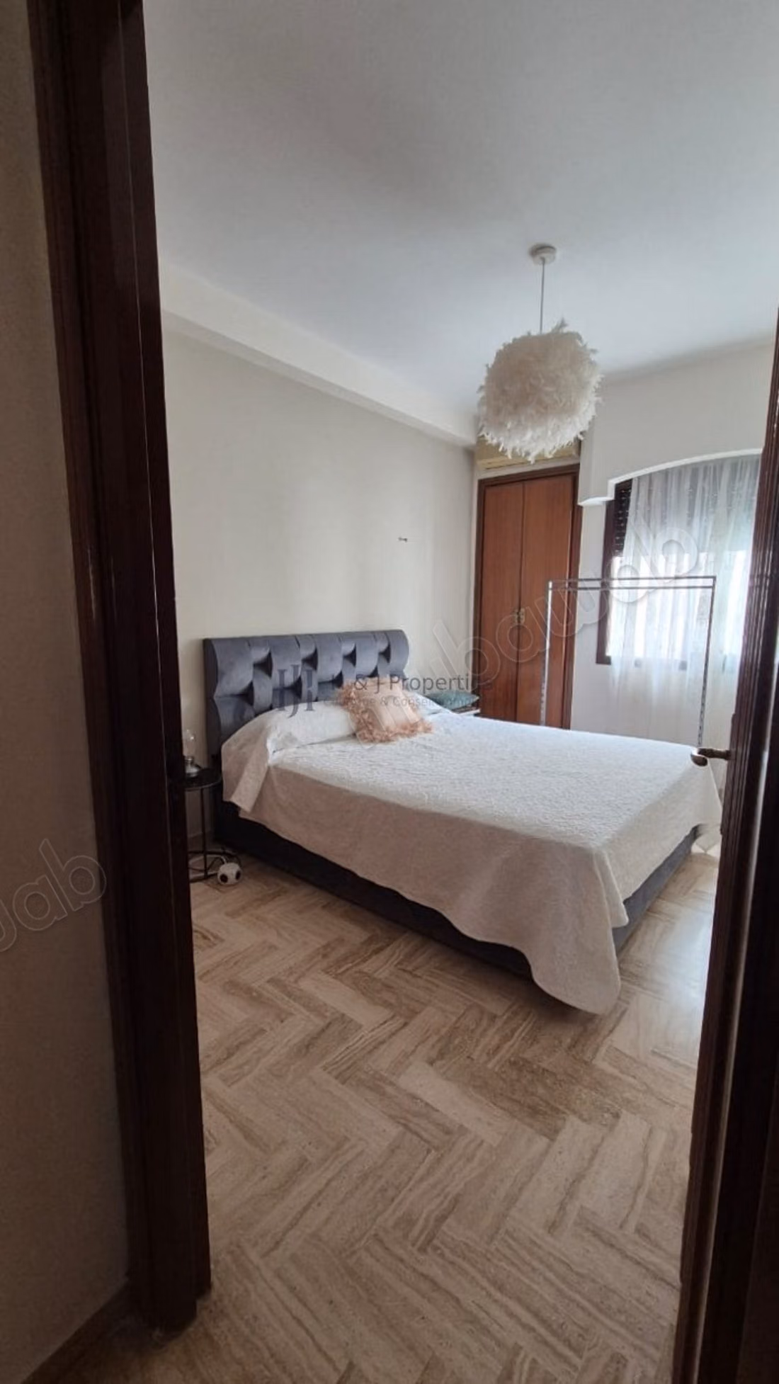 Bel appartement à louer en face école espagnole