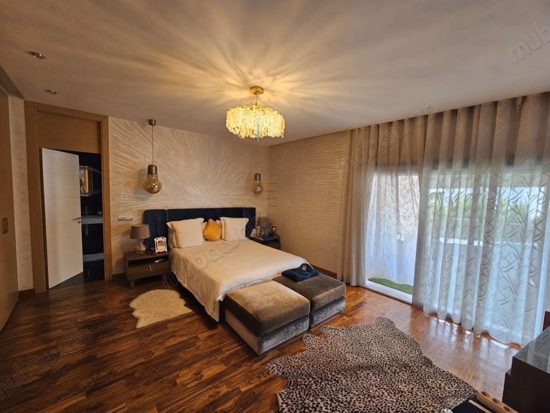 Somptueuse villa à louer prestigia 
boiuskoura