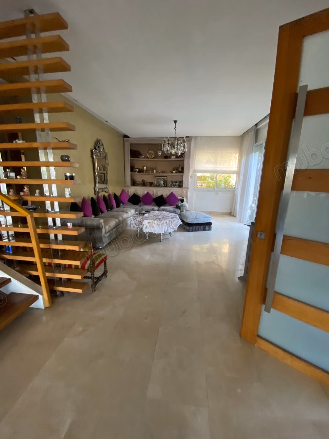 Vente d’une villa front golf à La CGI 
BOUSKOURA