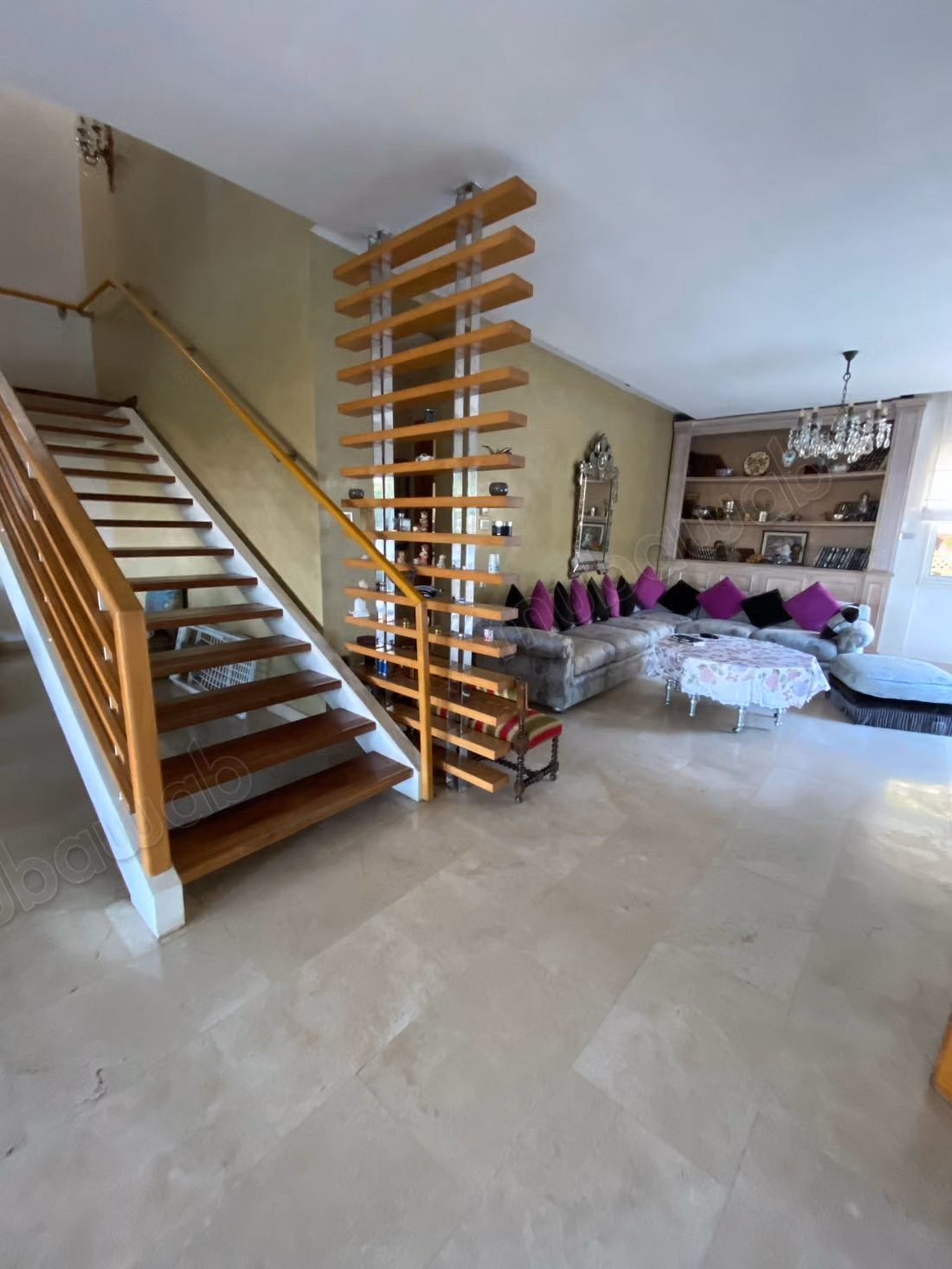 Vente d’une villa front golf à La CGI 
BOUSKOURA