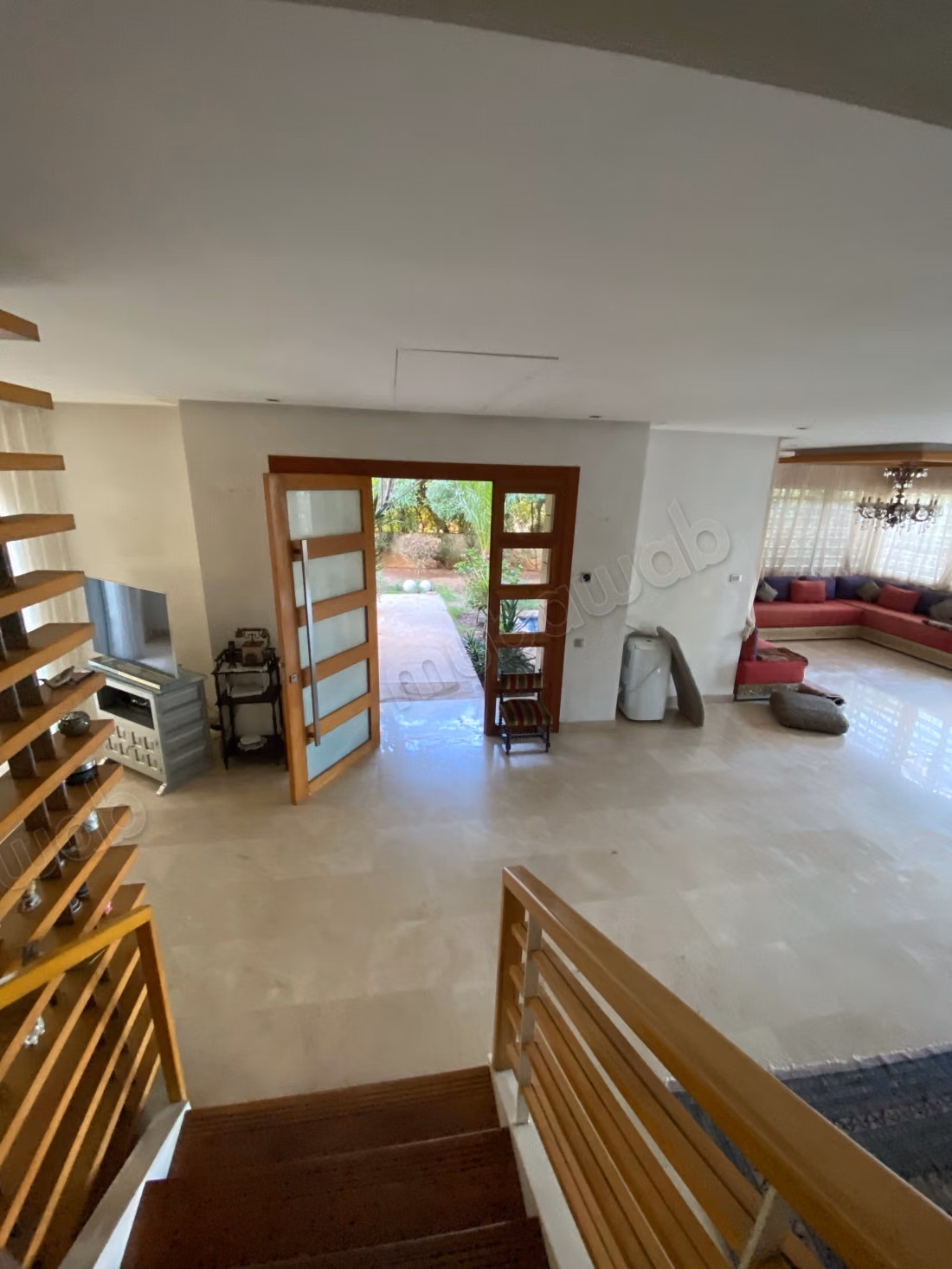 Vente d’une villa front golf à La CGI 
BOUSKOURA