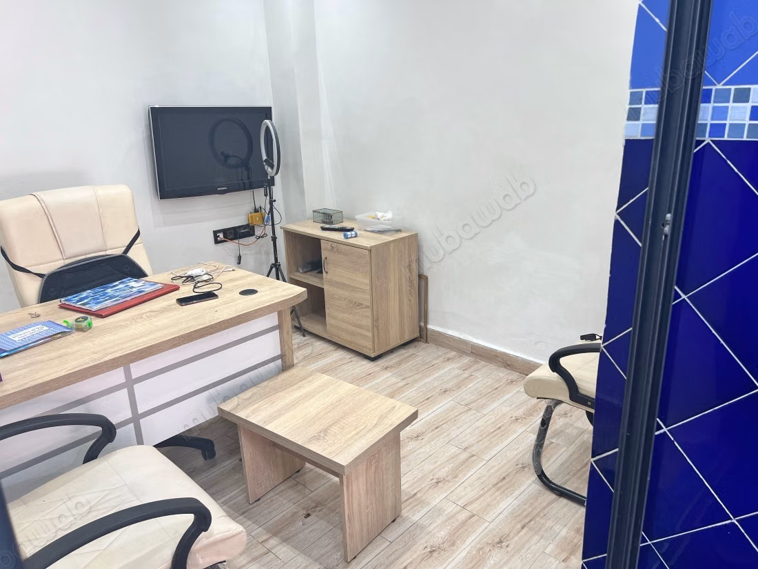 Immeubles Commerciaux à Vendre à Al Izdihar. Superficie totale 48 m²