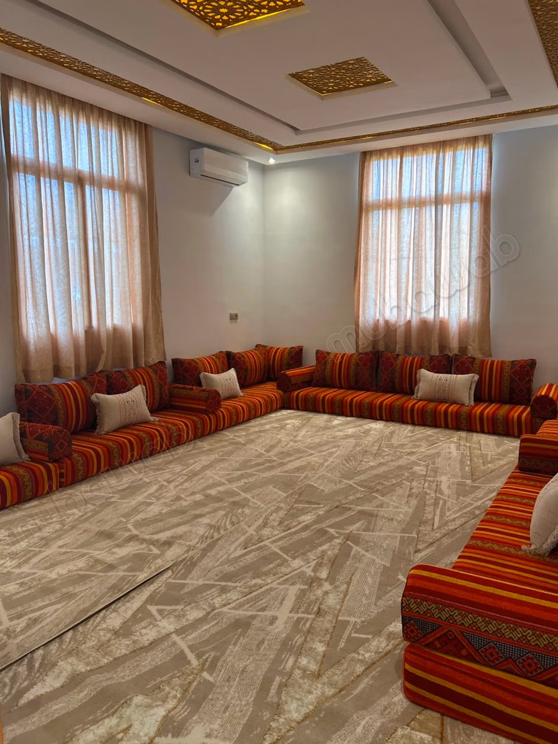 Luxurious villa for rent in Lahrarta. 3 bedrooms. Well furnished