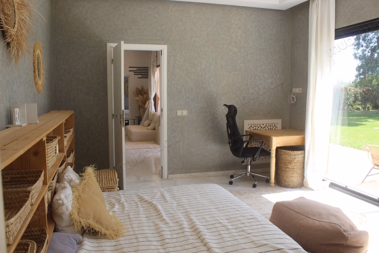 Magnificent furnished villa without vis-à-vis
