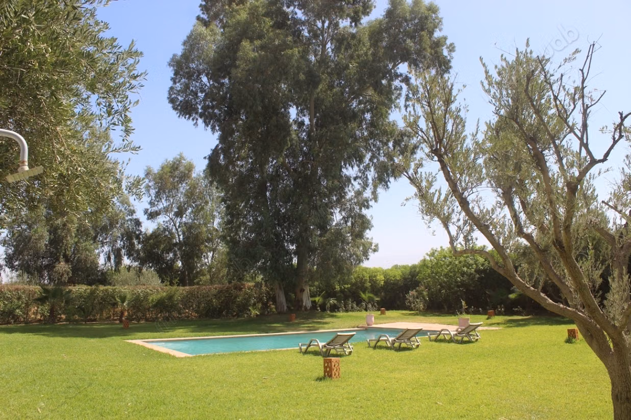 Magnificent furnished villa without vis-à-vis