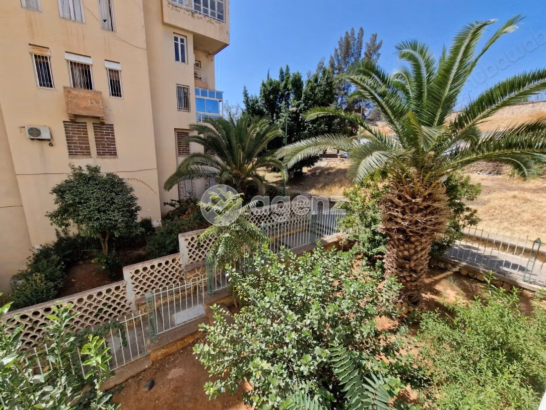 Appartement à vendre 110 m², 2 chambres 
Hamria Meknès — 5