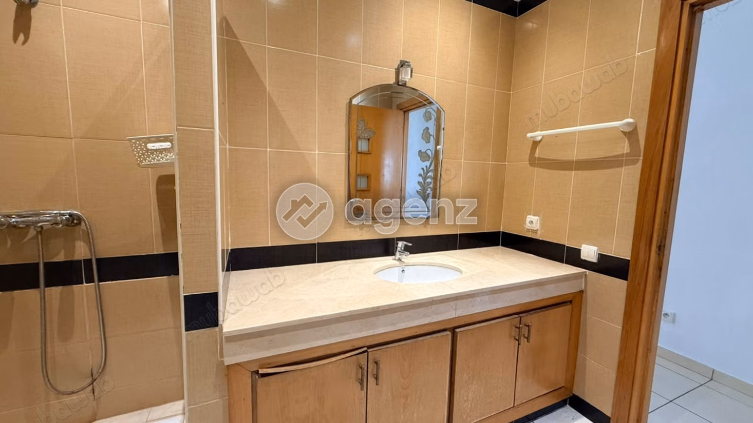 Appartement à vendre 139 m², 3 chambres 
Ain Diab Extension 
Casablanca