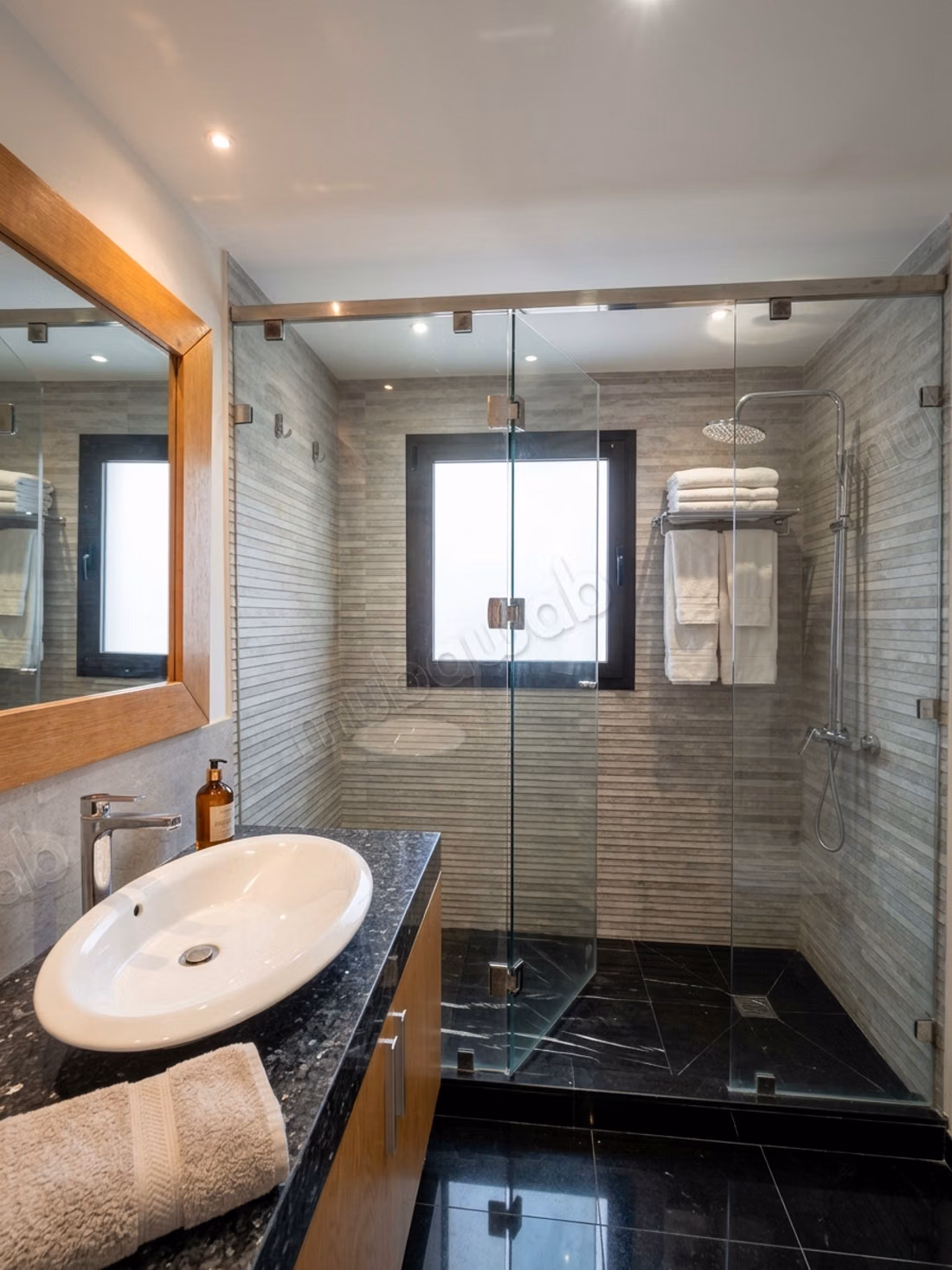 Appartement rénové avec balcon et vue dégagée à Gauthier