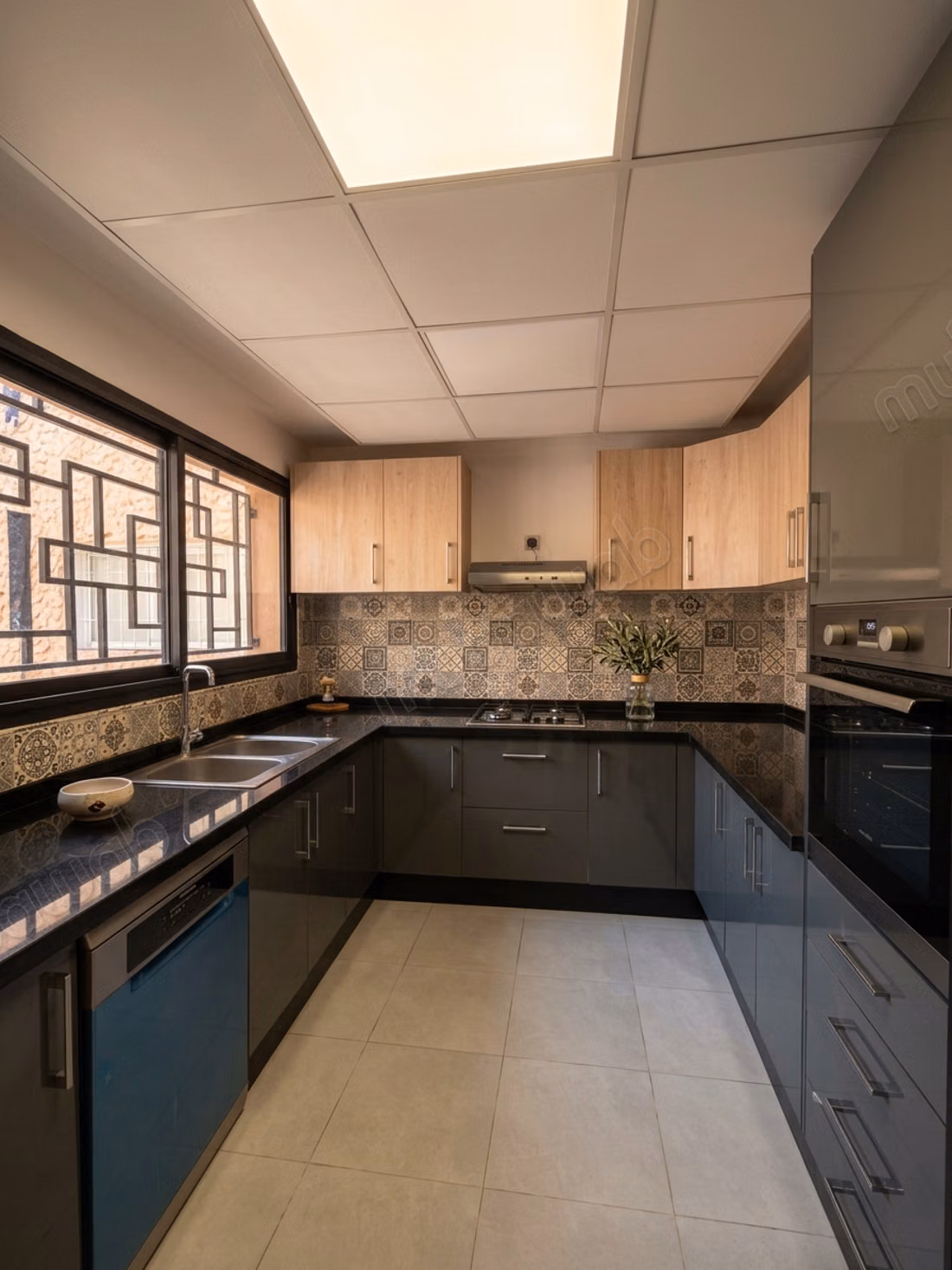 Appartement rénové avec balcon et vue dégagée à Gauthier