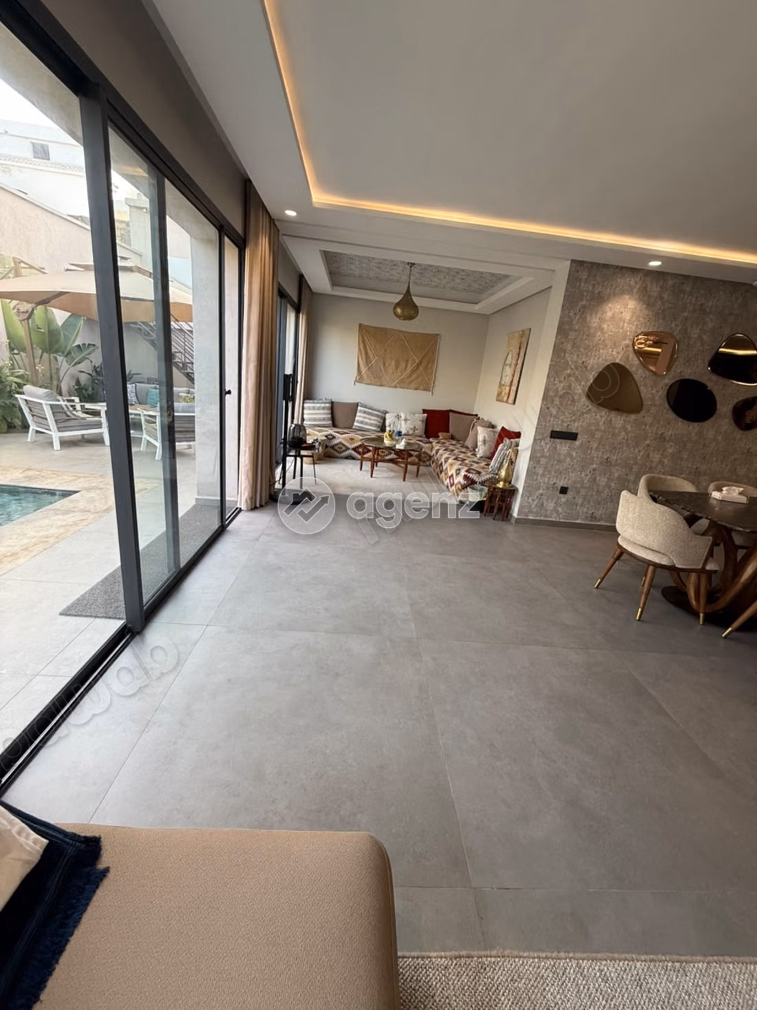 Villa à louer 470 m², 4 chambres 
Racine Casablanca