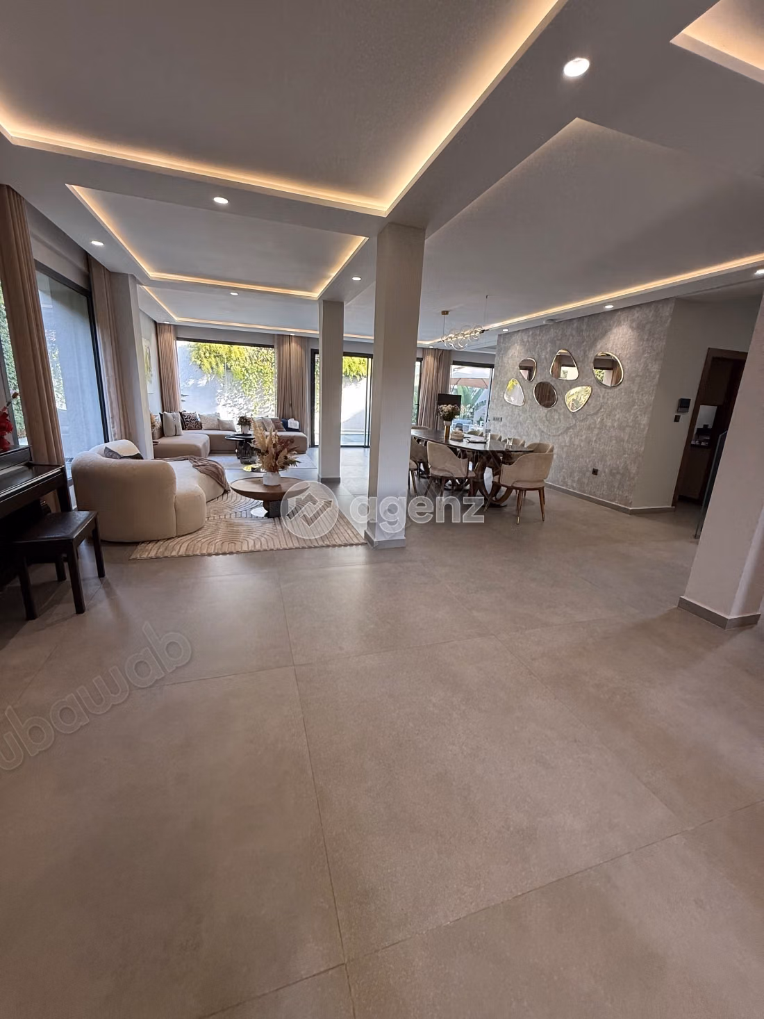 Villa à louer 470 m², 4 chambres 
Racine Casablanca