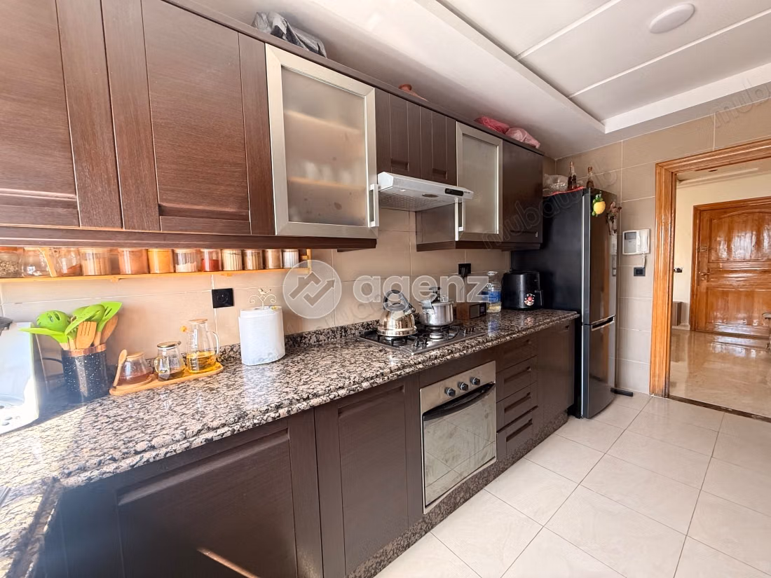 Appartement à vendre 106 m², 3 chambres 
Liberté Casablanca