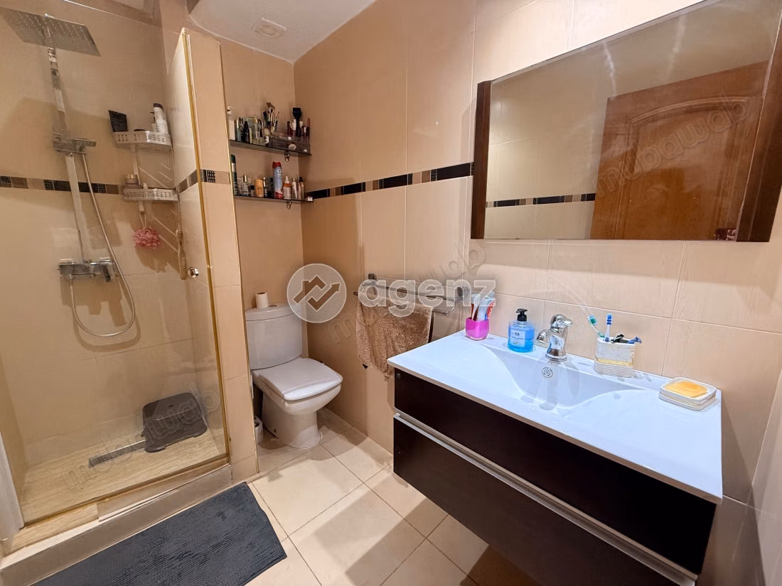 Appartement à vendre 106 m², 3 chambres 
Liberté Casablanca