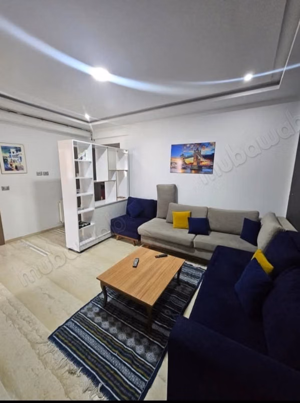 Bel appartamento in affitto su Via Tunisia. 2 camere piacevoli. Ben arredato