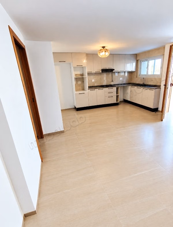 Superb house for rent in Cité Ennasr 2. 2 bedrooms