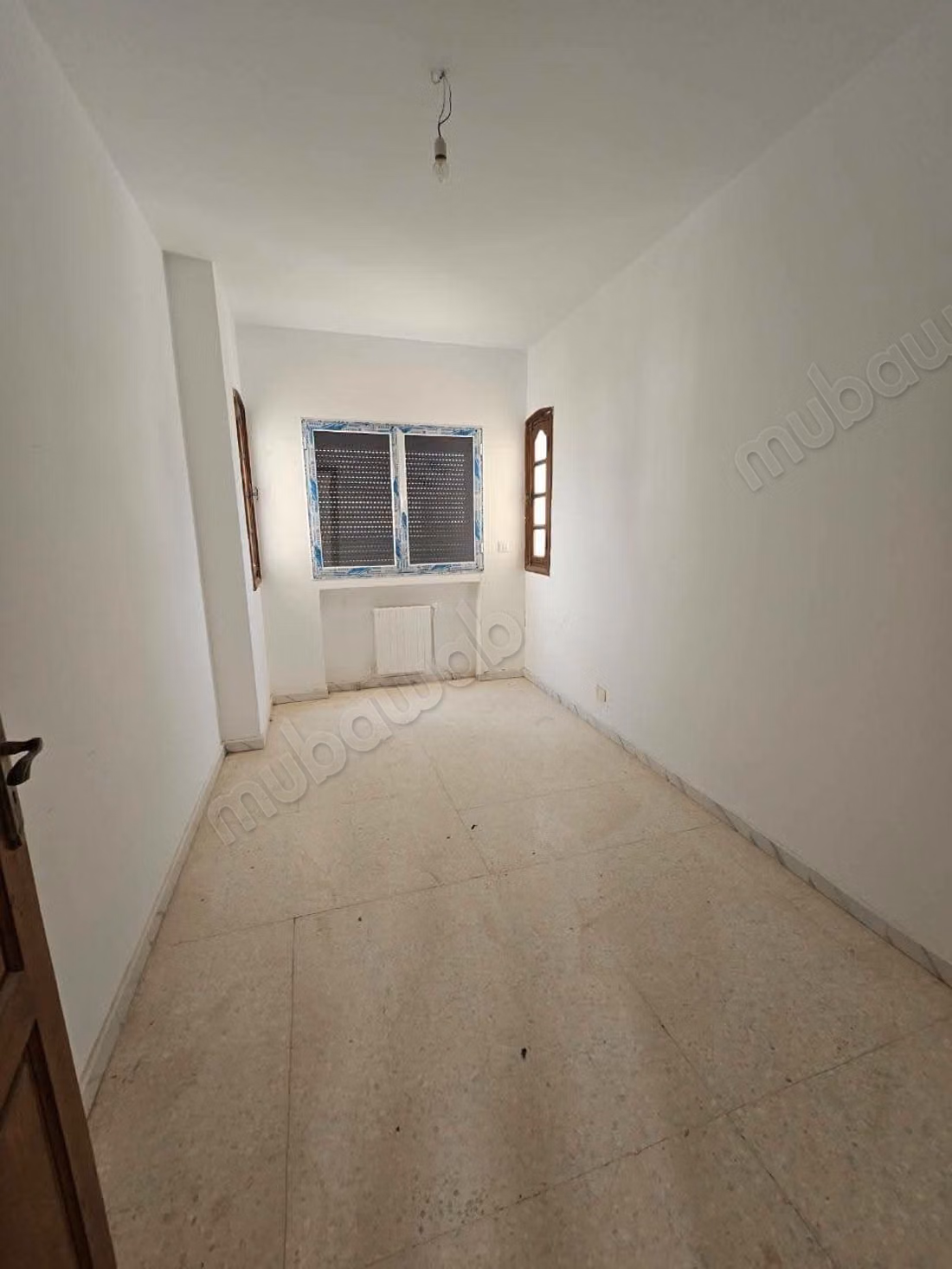 Cité Ennasr 2. À louer étage de villa S4 chambres