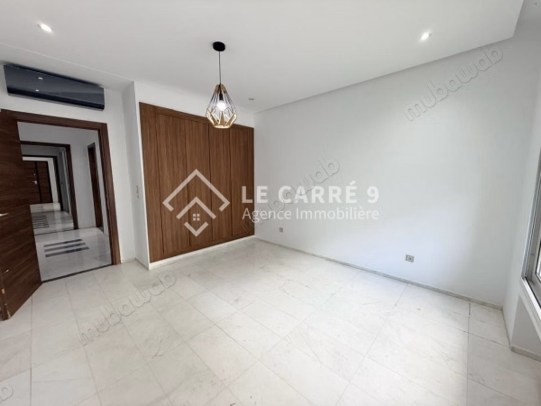 In affitto S3 con piscina sulle rive del Lago 2