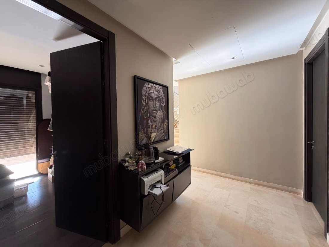 Villa en venta en Ain Diab. Gran área de 400 m²