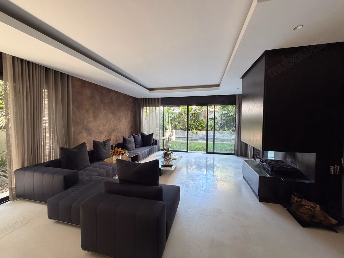 Villa en venta en Ain Diab. Gran área de 400 m²