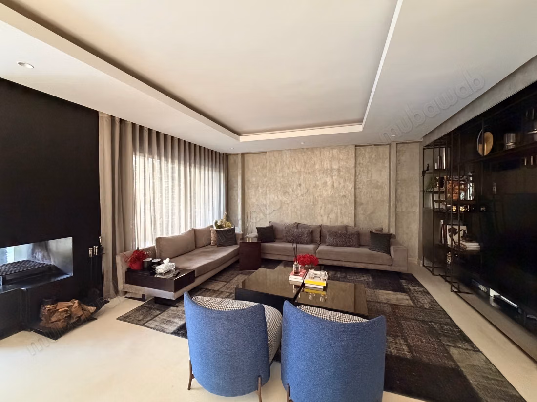 Villa en venta en Ain Diab. Gran área de 400 m²