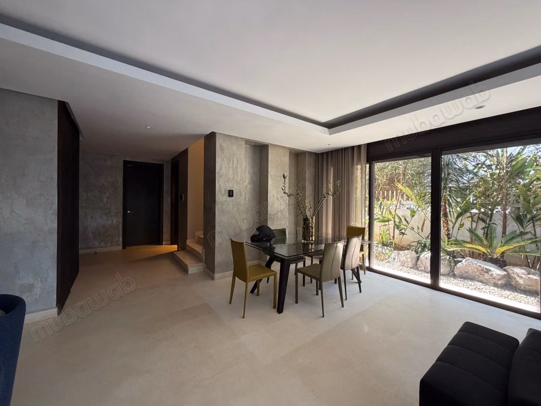 Villa en venta en Ain Diab. Gran área de 400 m²