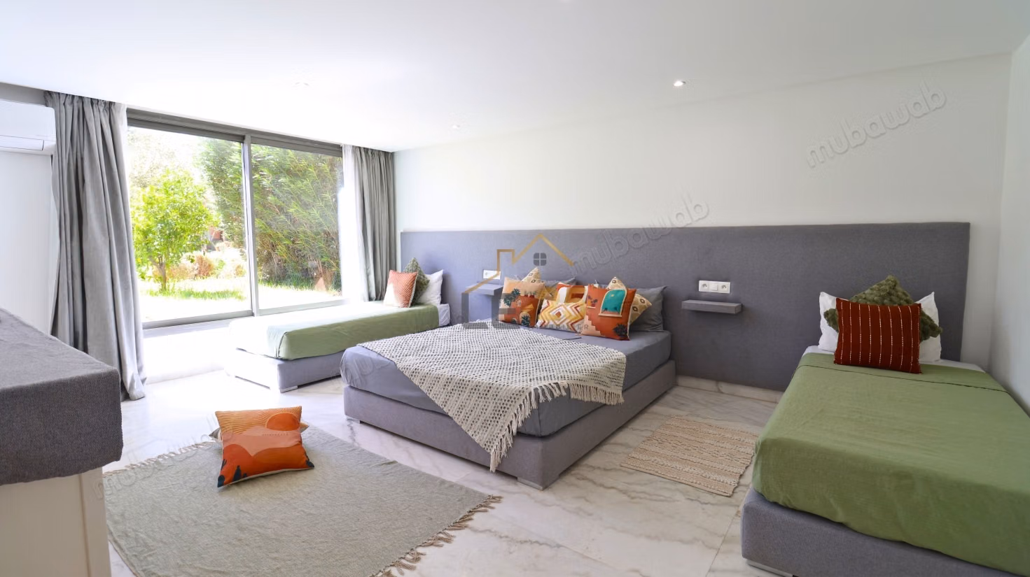 Exceptional Duplex with Garden