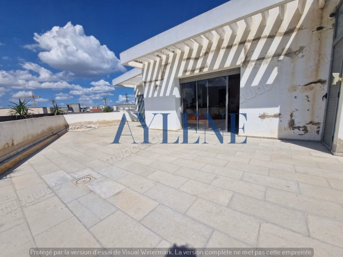 Villa S5 con giardino presso JDC