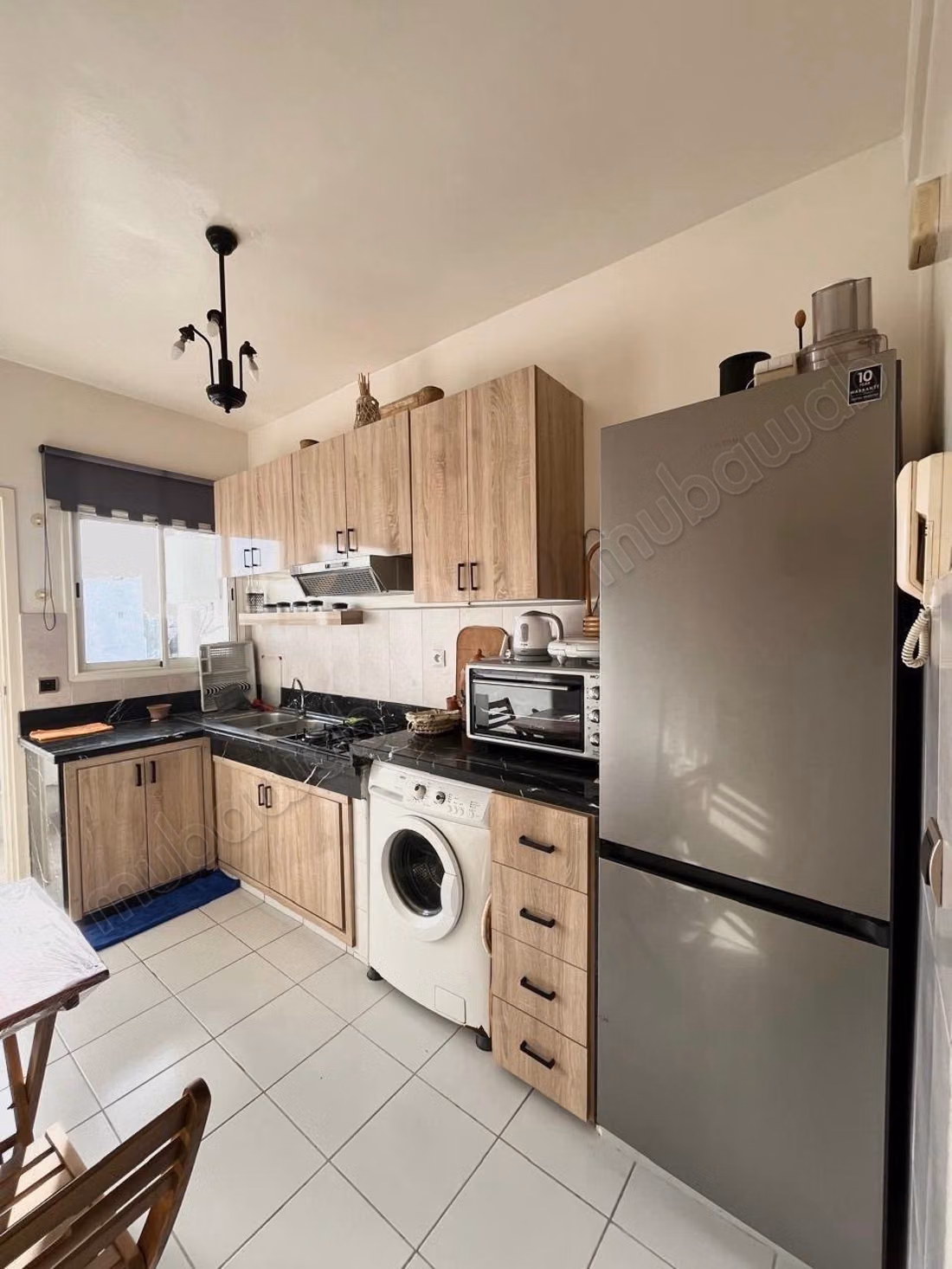 Très bel appartement en location à avenue des fars. 2 chambres. Bien meublé