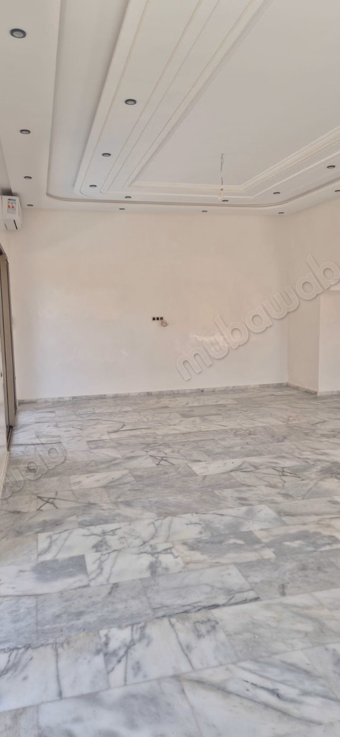 Villa for sale in Targa – 368 m² of land