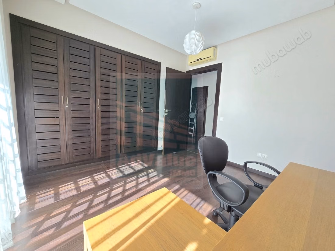 DL. 579: Villa di lusso a Sidi Maarouf