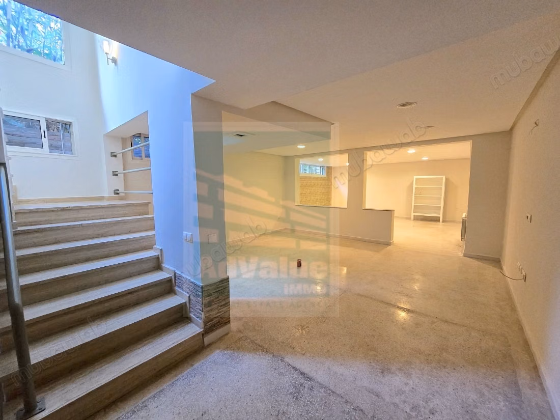 DL. 579: Villa di lusso a Sidi Maarouf