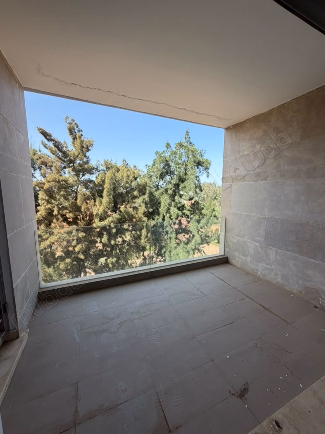 Appart meublé à louer l'orangerai 
souissi rabat