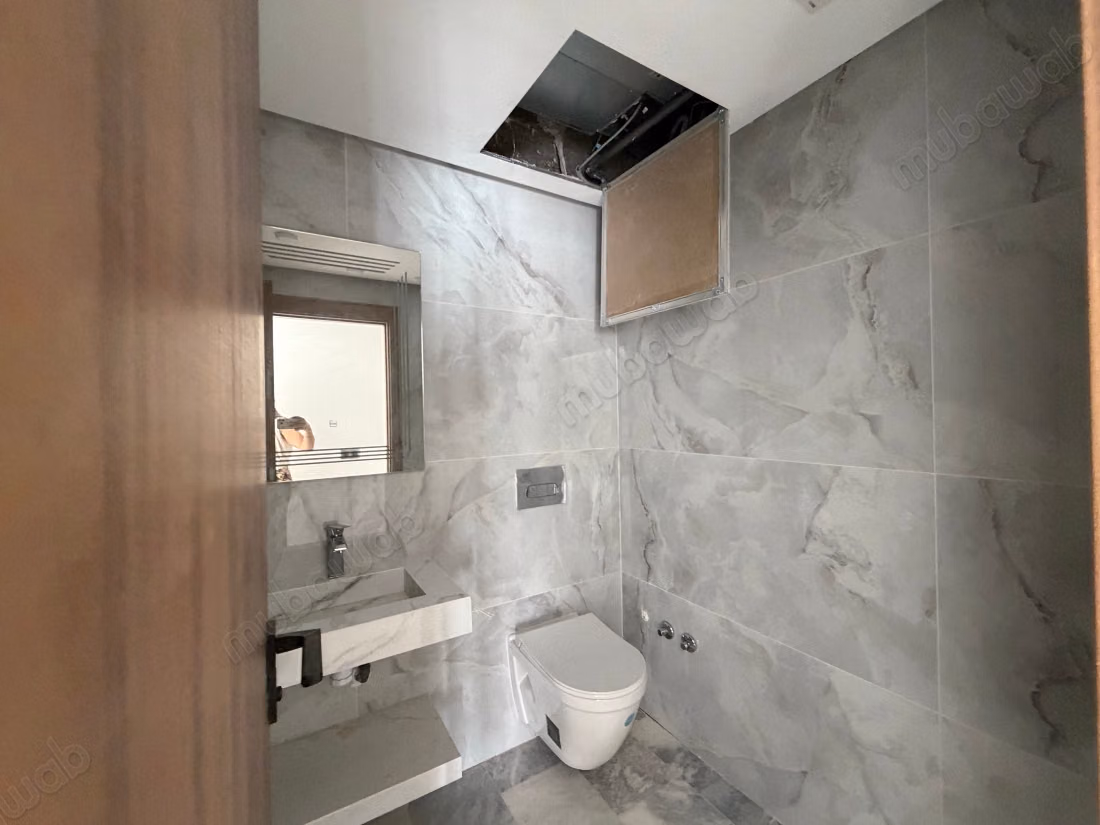 Superbe appartement à vendre à Souissi. 3 chambres. Service de concierge et climatisation