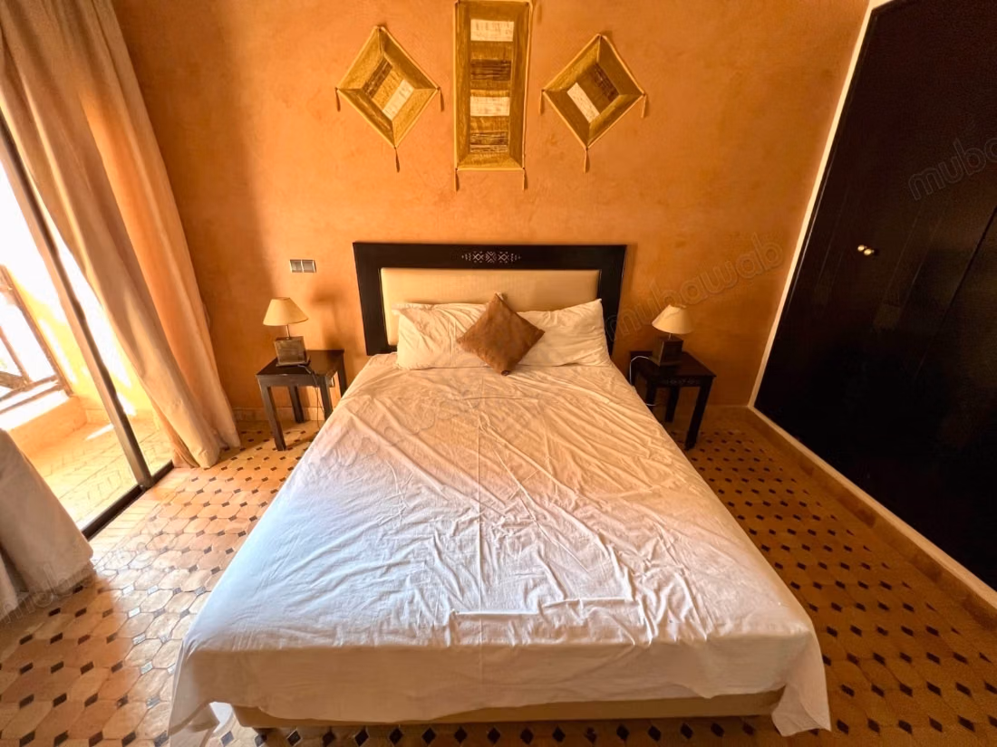 Apartment for sale in a residence with pool