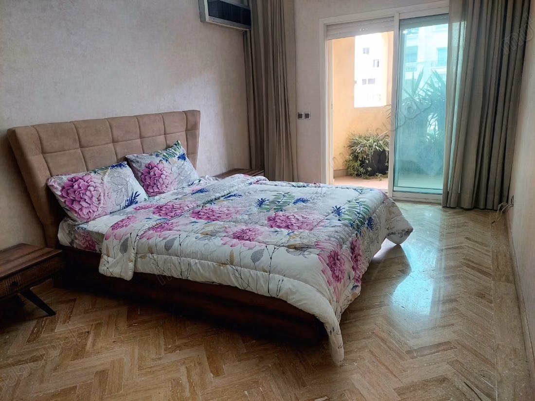 Apartamento Amueblado 3 habitaciones en Maarif 180 m²