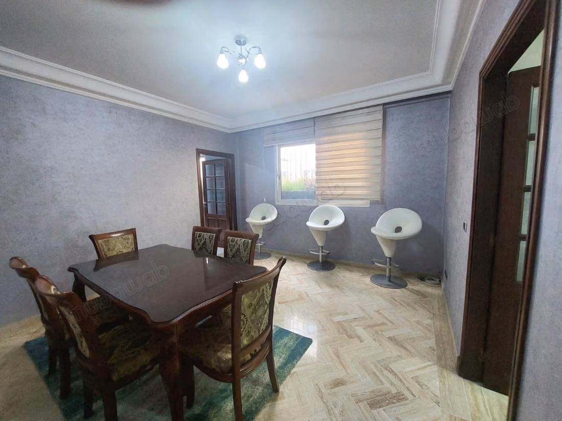 Apartamento Amueblado 3 habitaciones en Maarif 180 m²