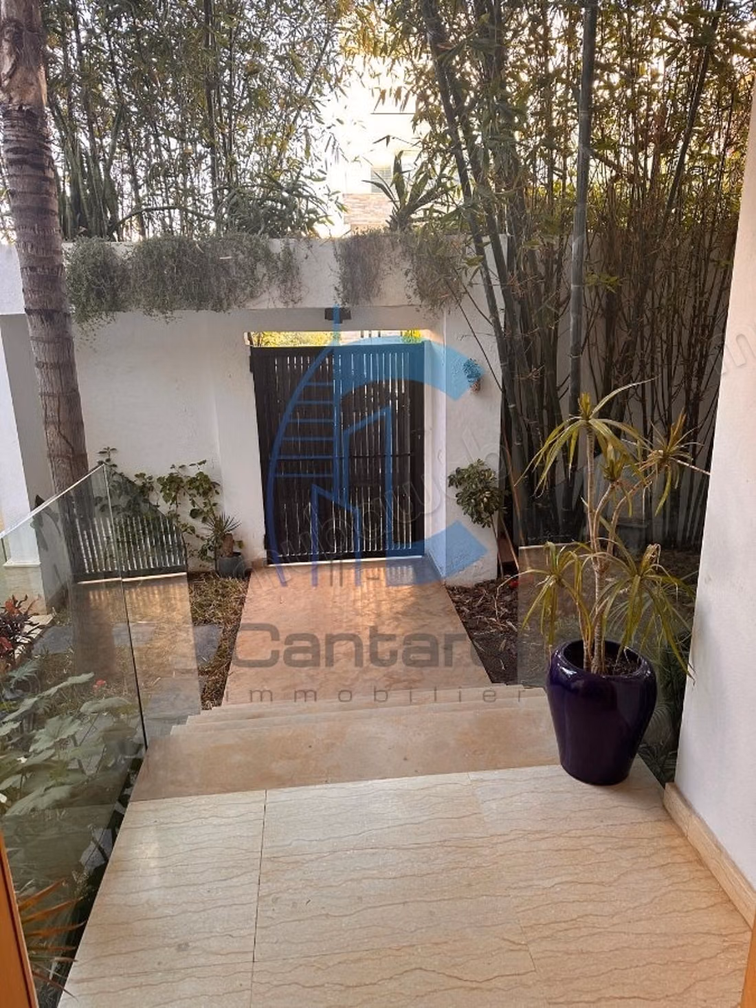 Modern high-end villa – secure residence, Dar Bouazza