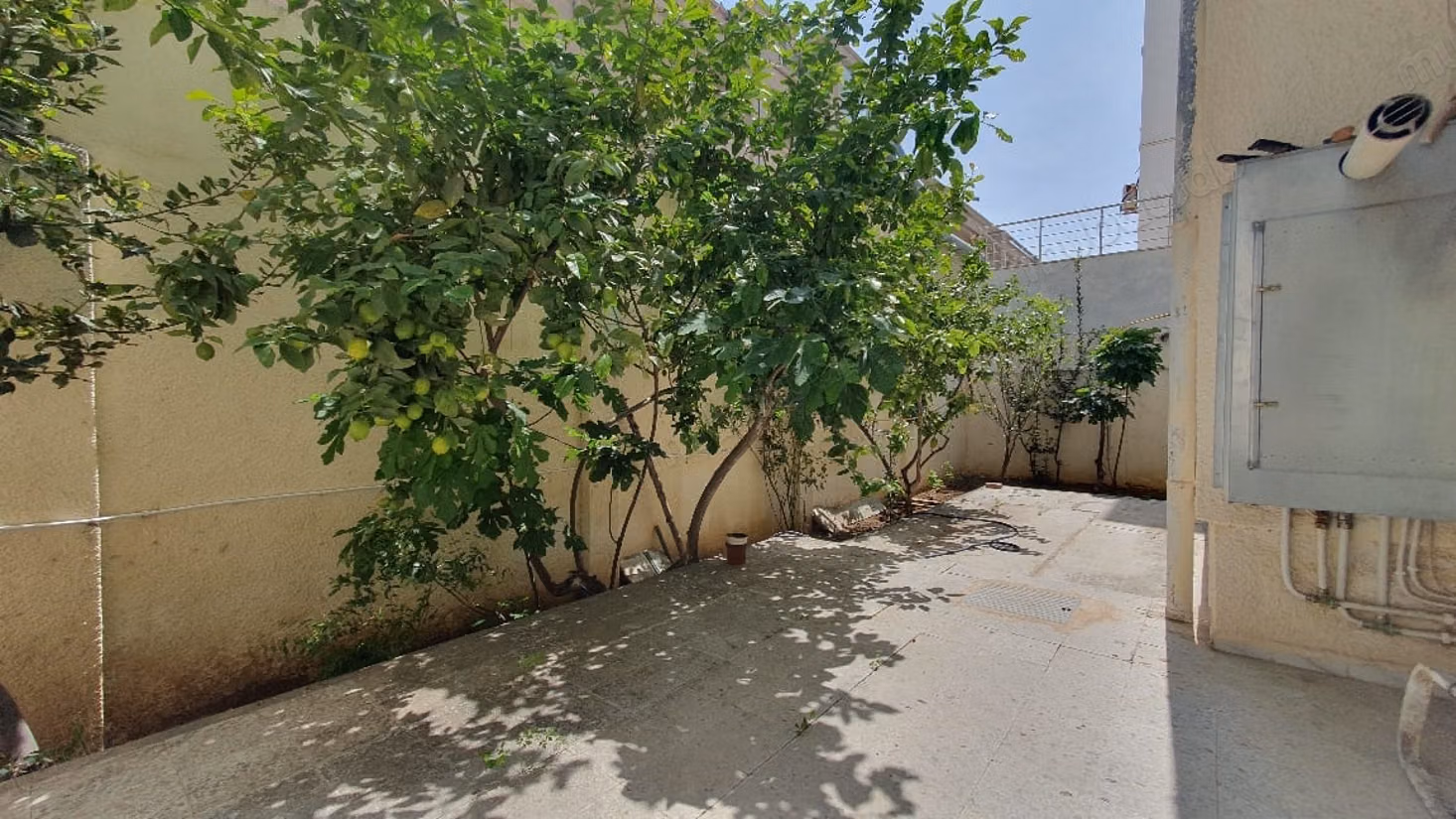 للبيع فيلا ذات إمكانات عالية في مدينة الغزالة