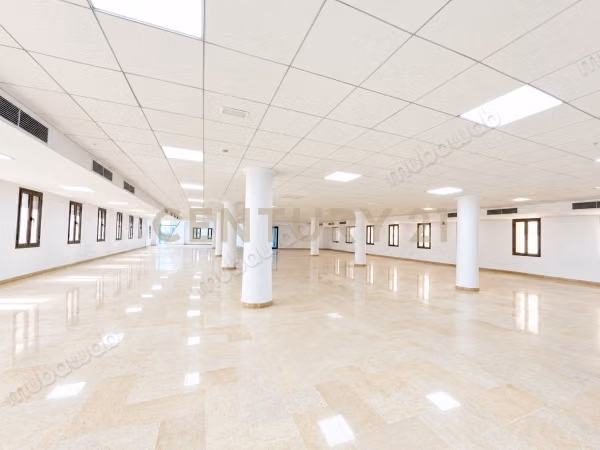 In affitto: Open Space di 700m² al Lago 3
