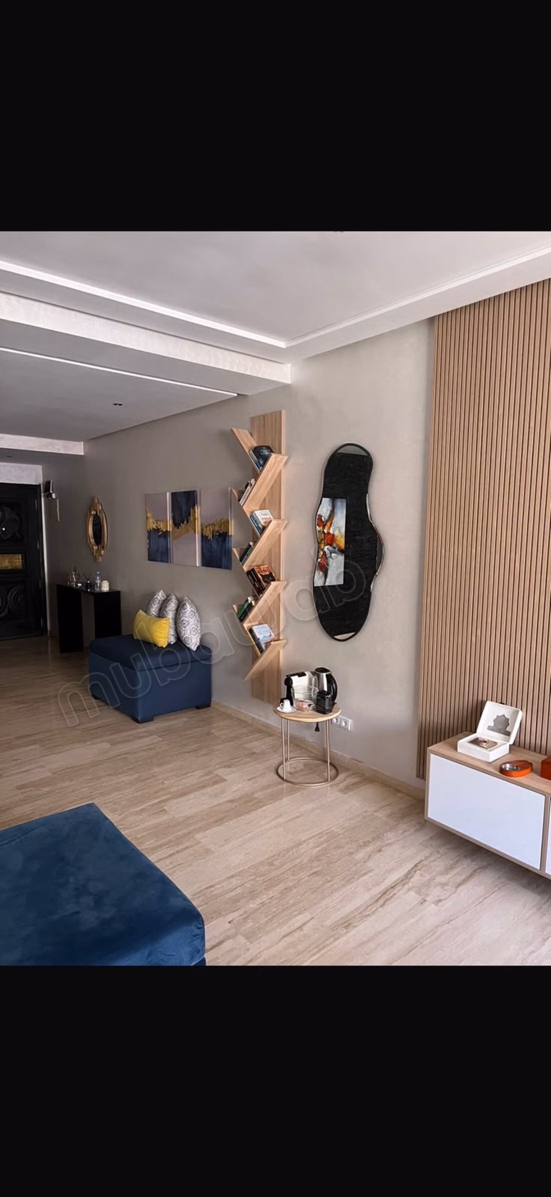 Prachtig smaakvol ingericht appartement, 2 slaapkamers, parkeren, nabij bakkerij Amoud