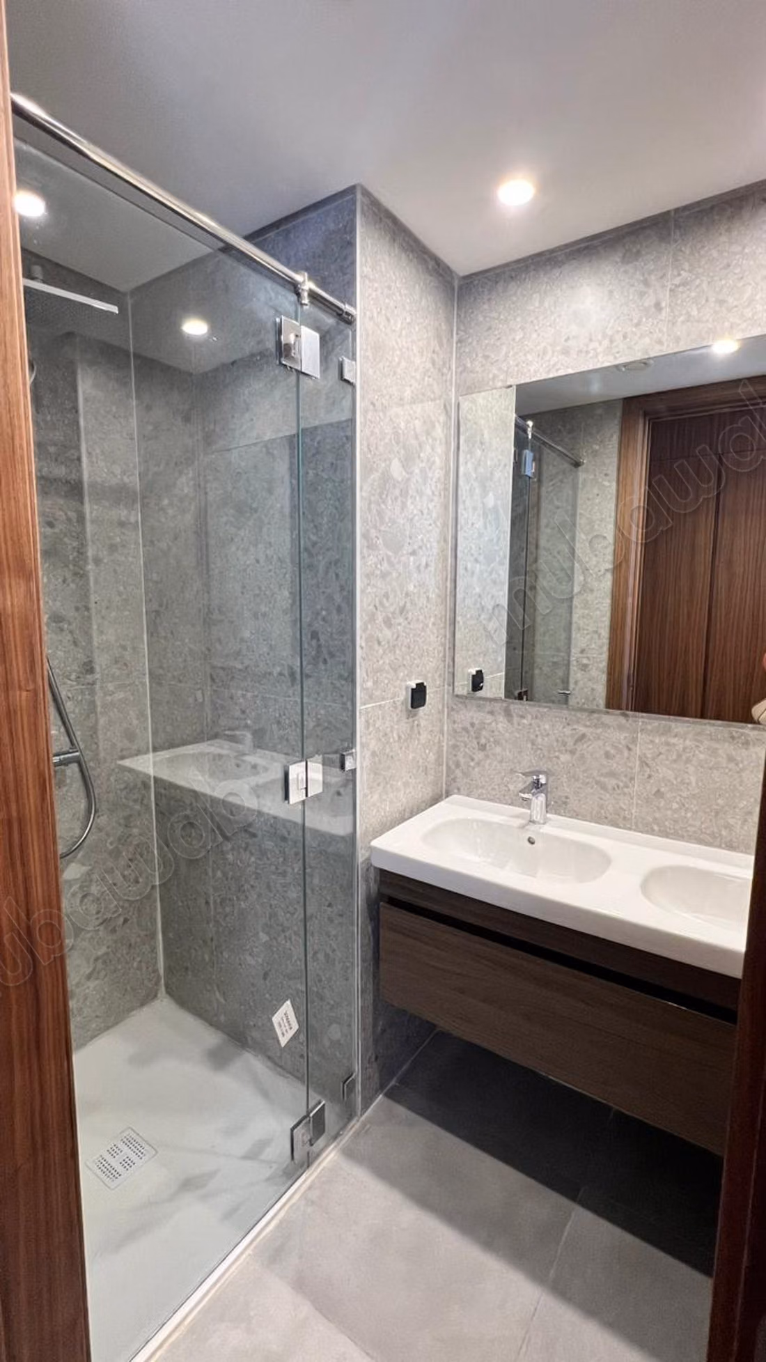 In CFC New Apartment for Rent with Panoramic View