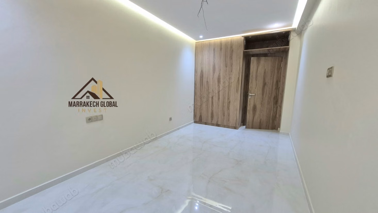 Long-term rental of a 2-bedroom unfurnished apartment fully renovated in Hivernage Marrakech