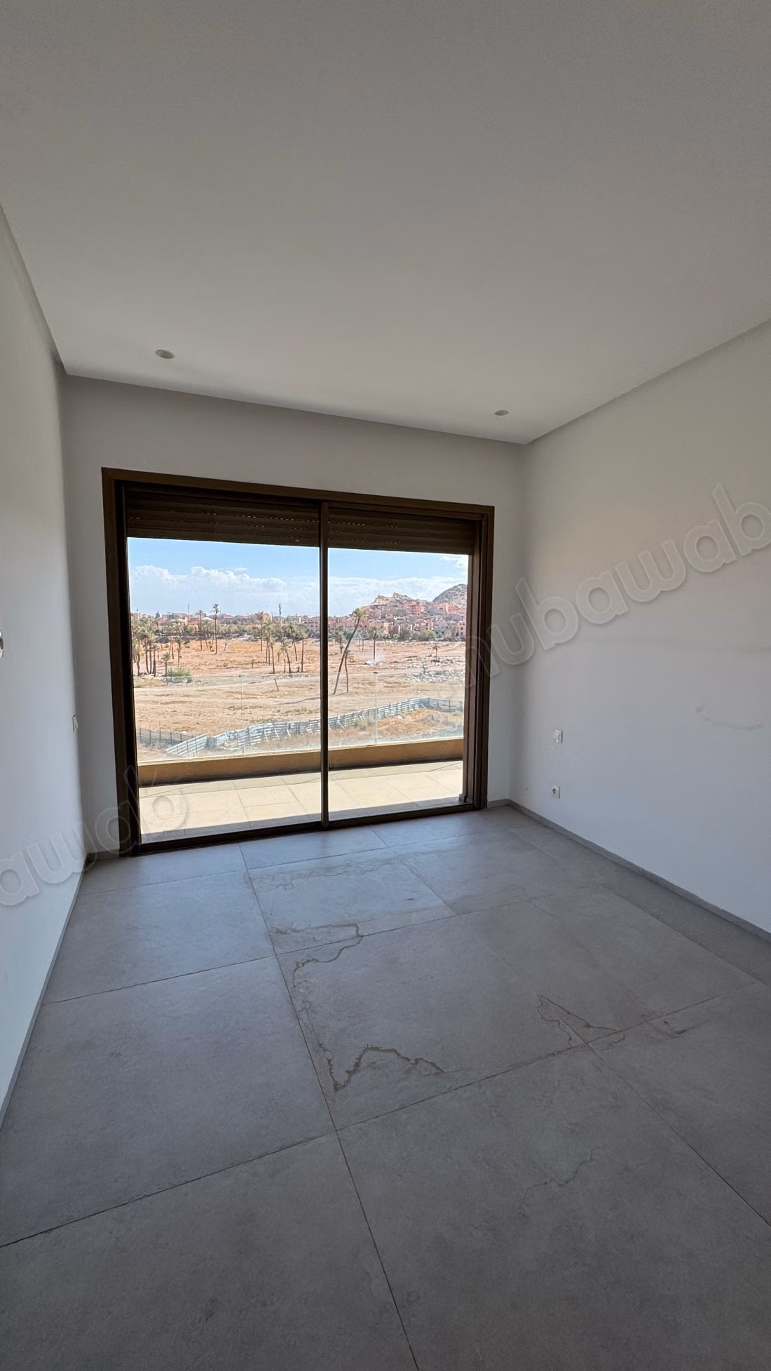 Rental of empty apartment