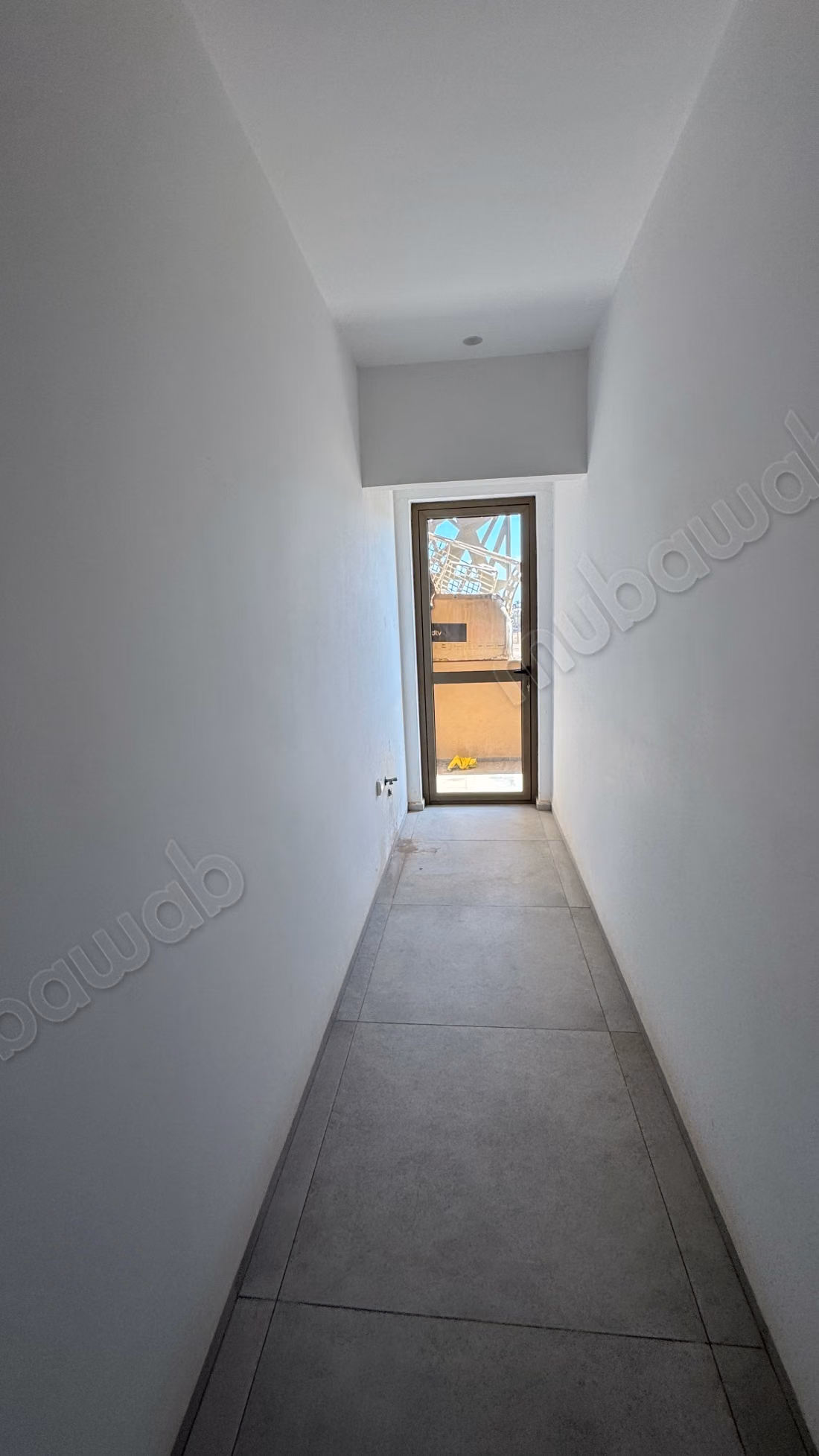 Rental of empty apartment