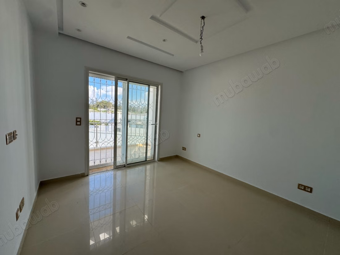 Villa padronale nuova con piscina – Soukra
